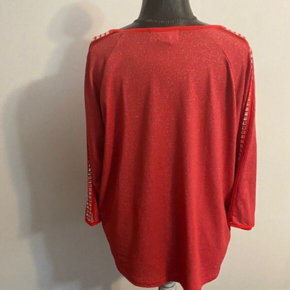 C.D. Daniels Red embellished sleeves (studs & mesh) top, size 1X - Picture 2 of 4